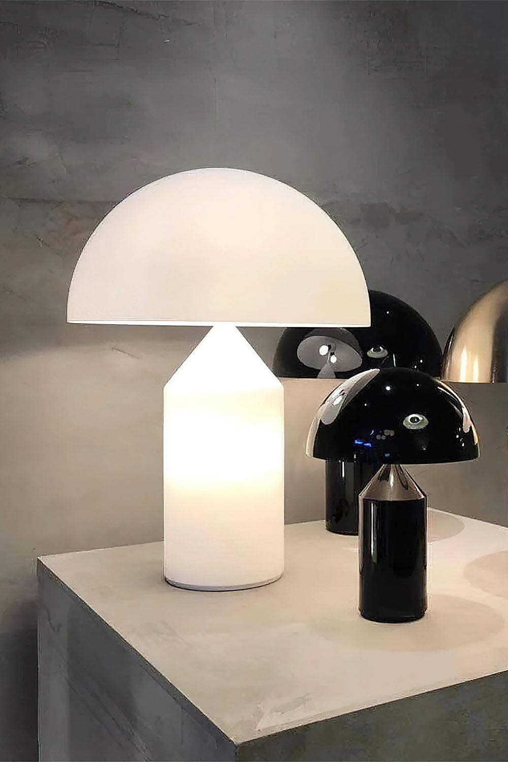 Atollo Alabaster Table Lamp