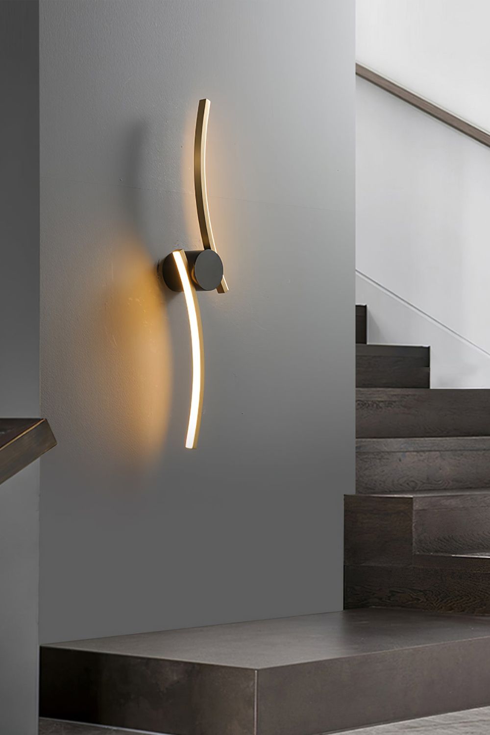 Curved Wall Lamp - SamuLighting