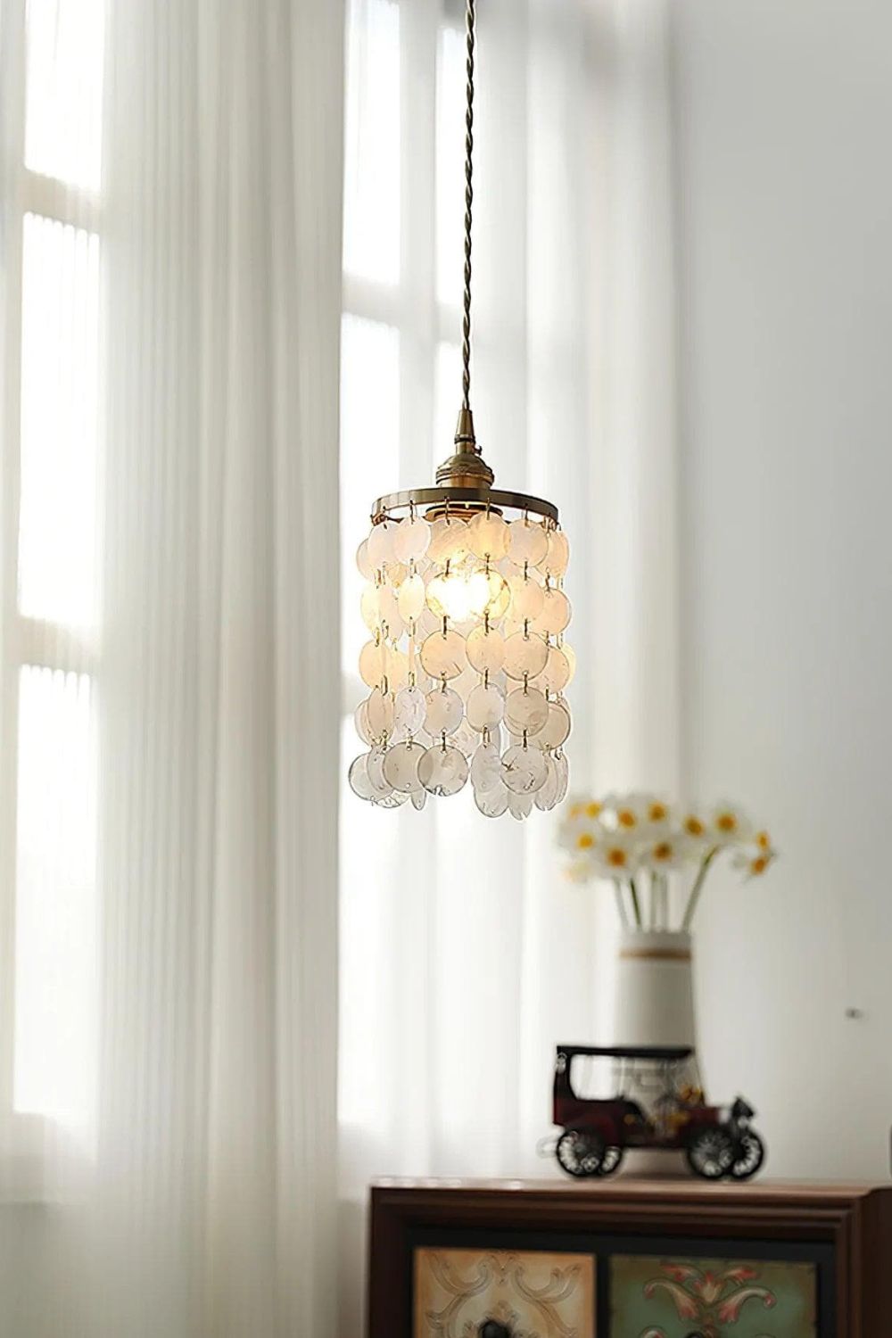 Shell Pendant Light