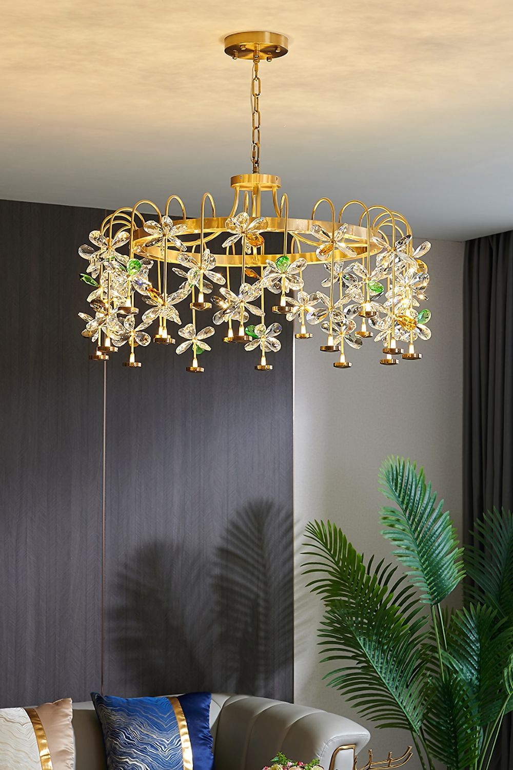 Floral-Inspired Flower Crystal Chandelier - SamuLighting