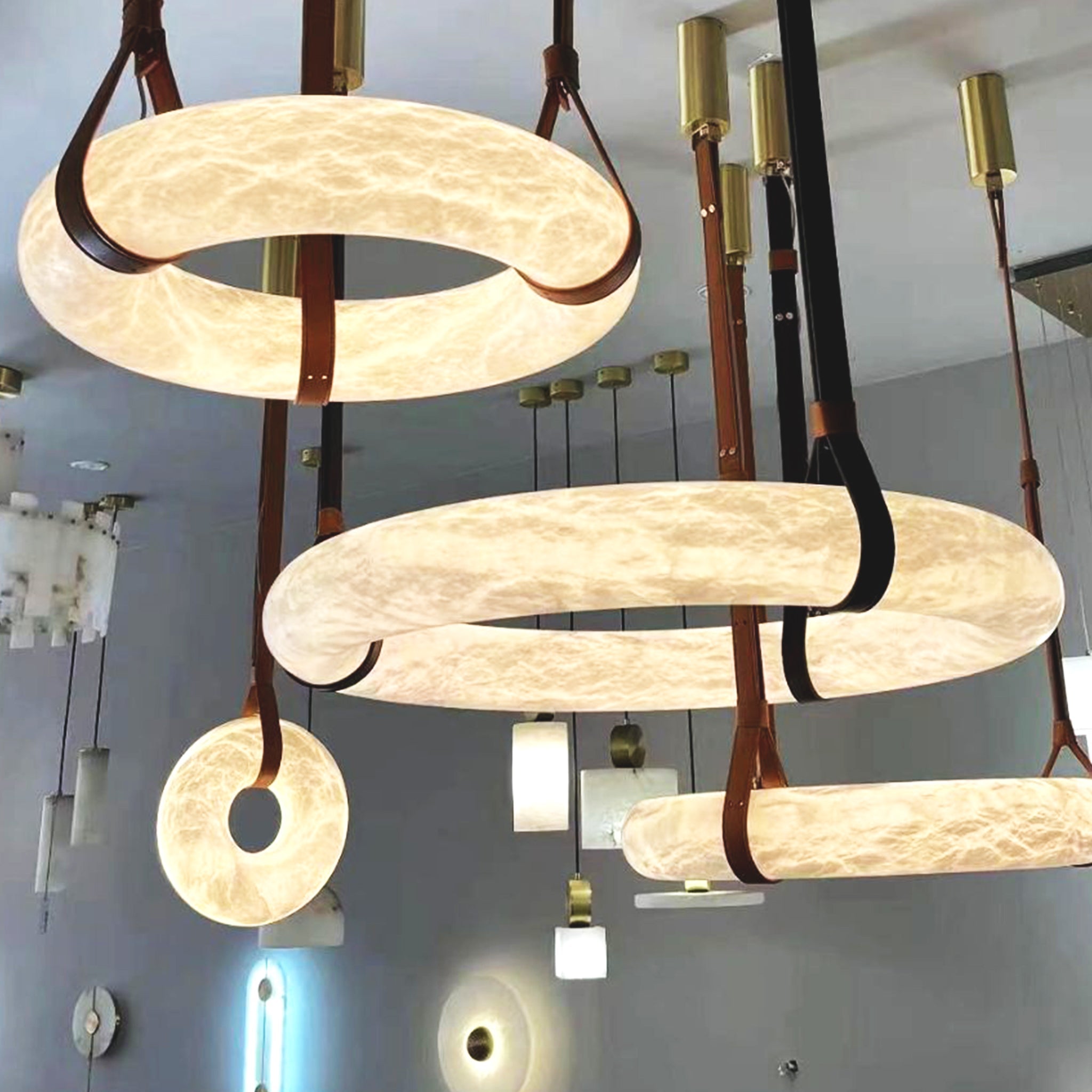 Natural Brilliance: Why Alabaster Lamps Are the Ultimate Luxury Upgrade