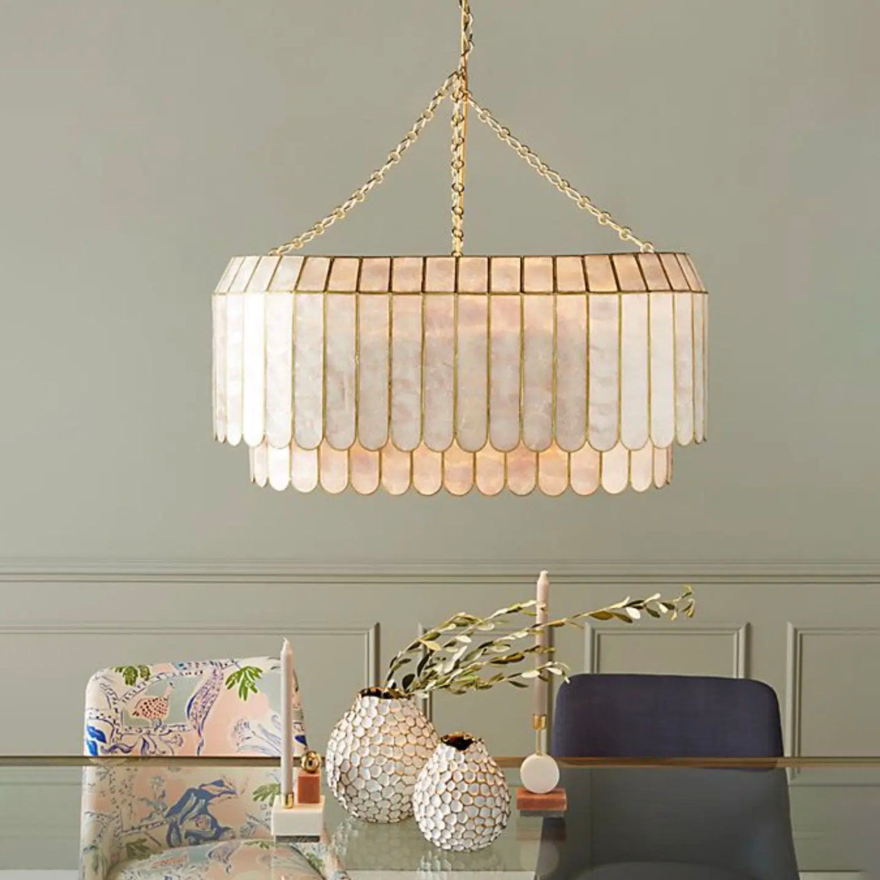 Ocean Elegance: The Artistry Behind the Light Luxury Shell Chandelier