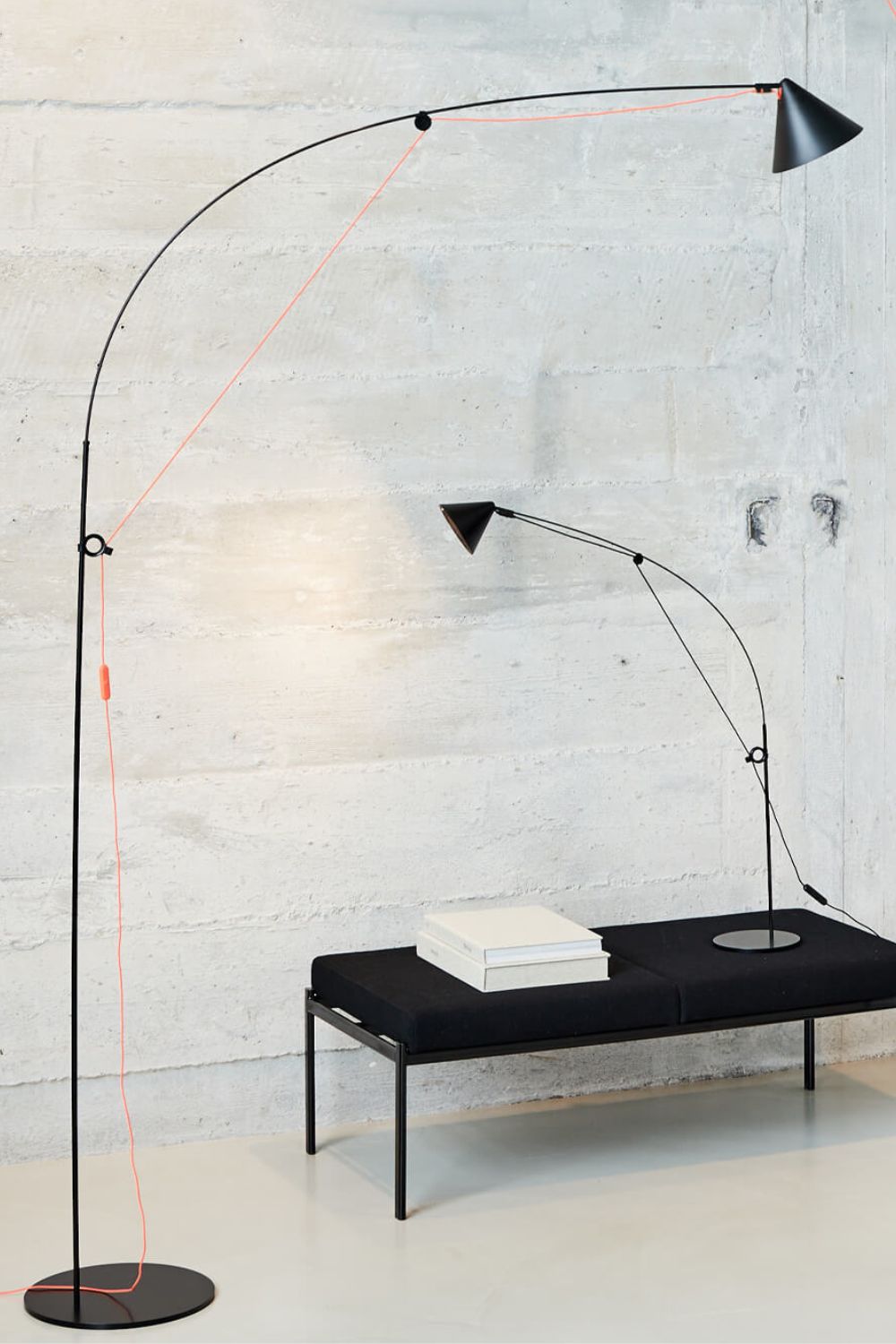 AYNO Floor Lamp - SamuLighting