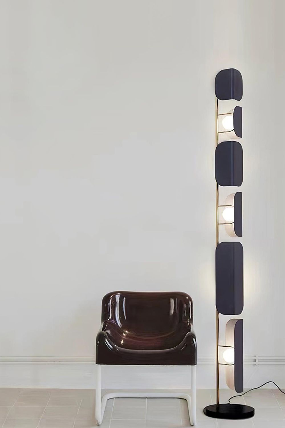 Leagan Stacked Panel Modern Floor Light