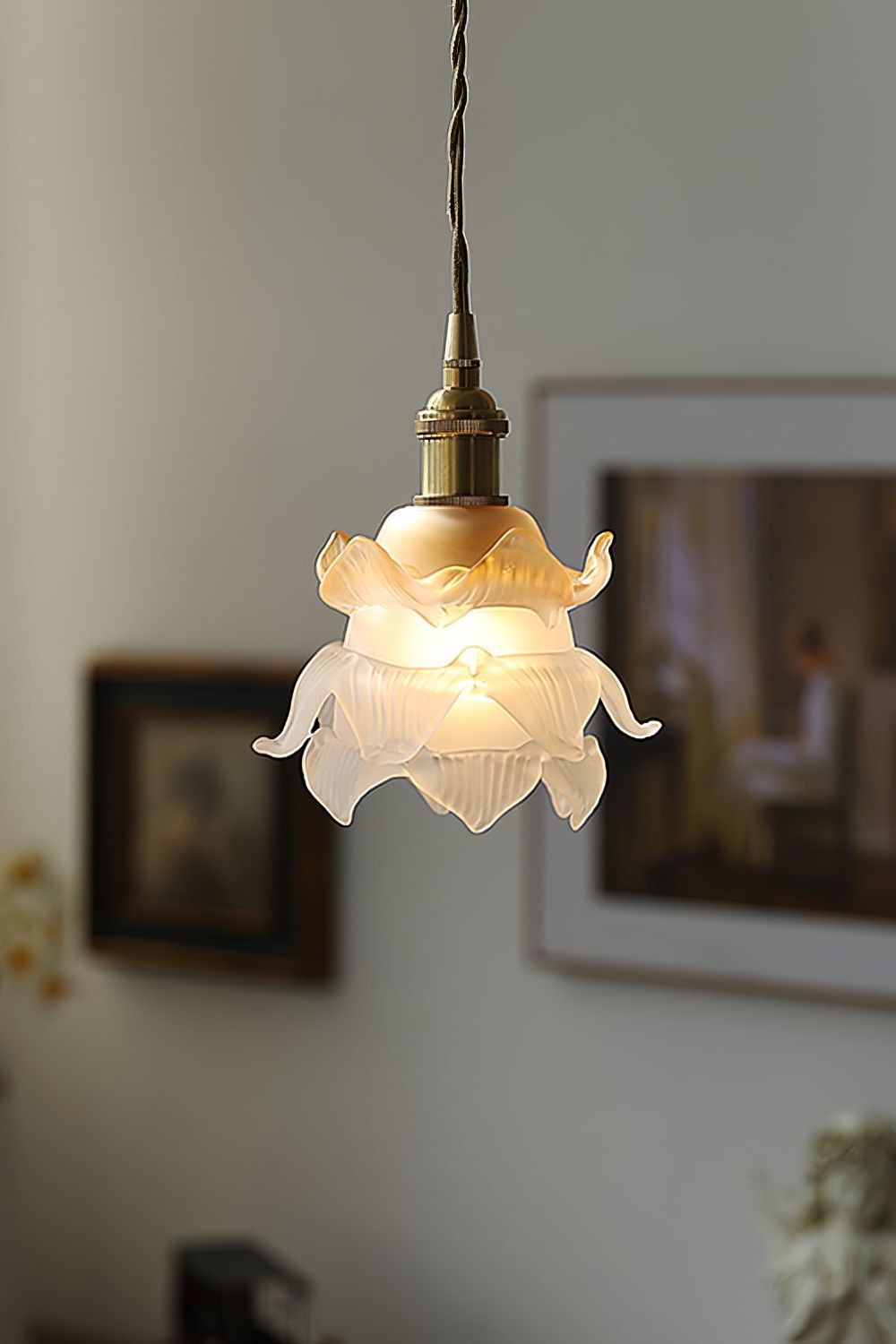 1970 Retro Bloom Glass Pendant Light