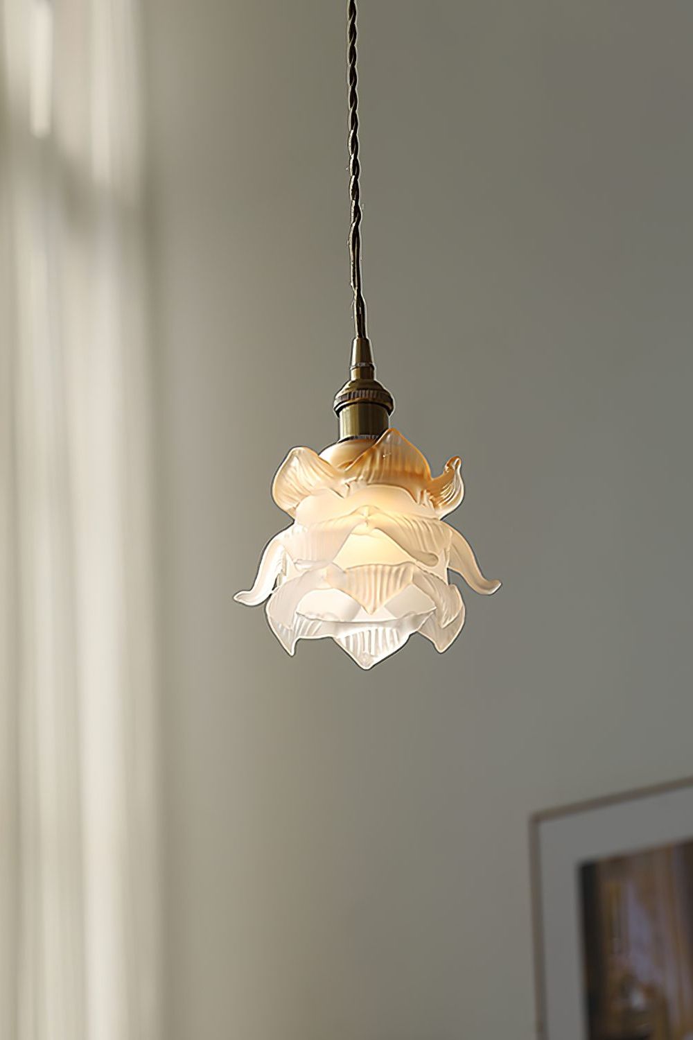 1970 Retro Bloom Glass Pendant Light