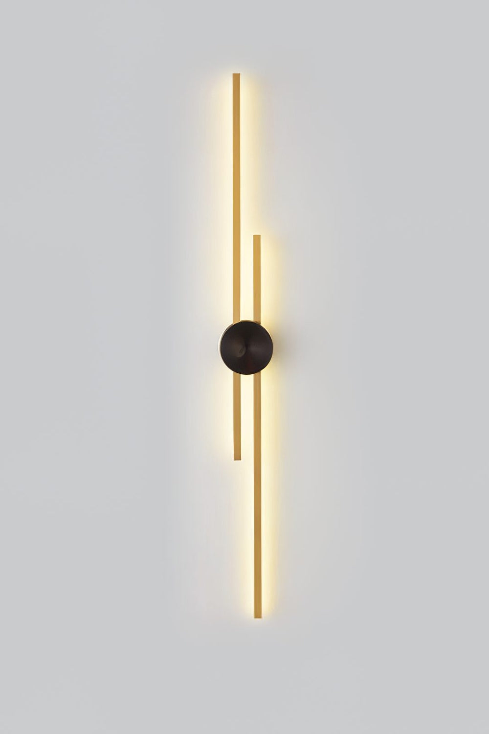 Pris Linear Wall Light