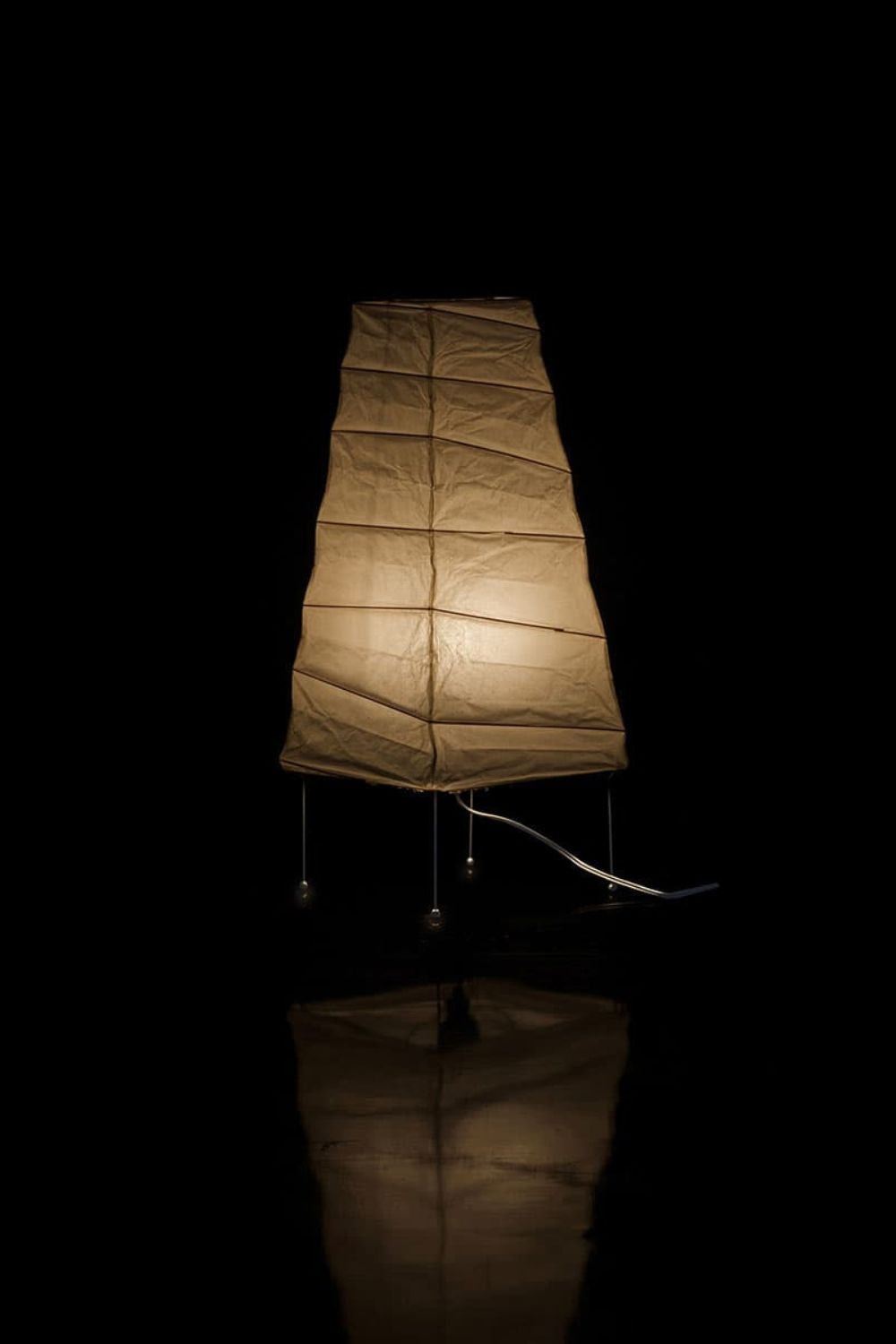 Akari 4N Table Lamp