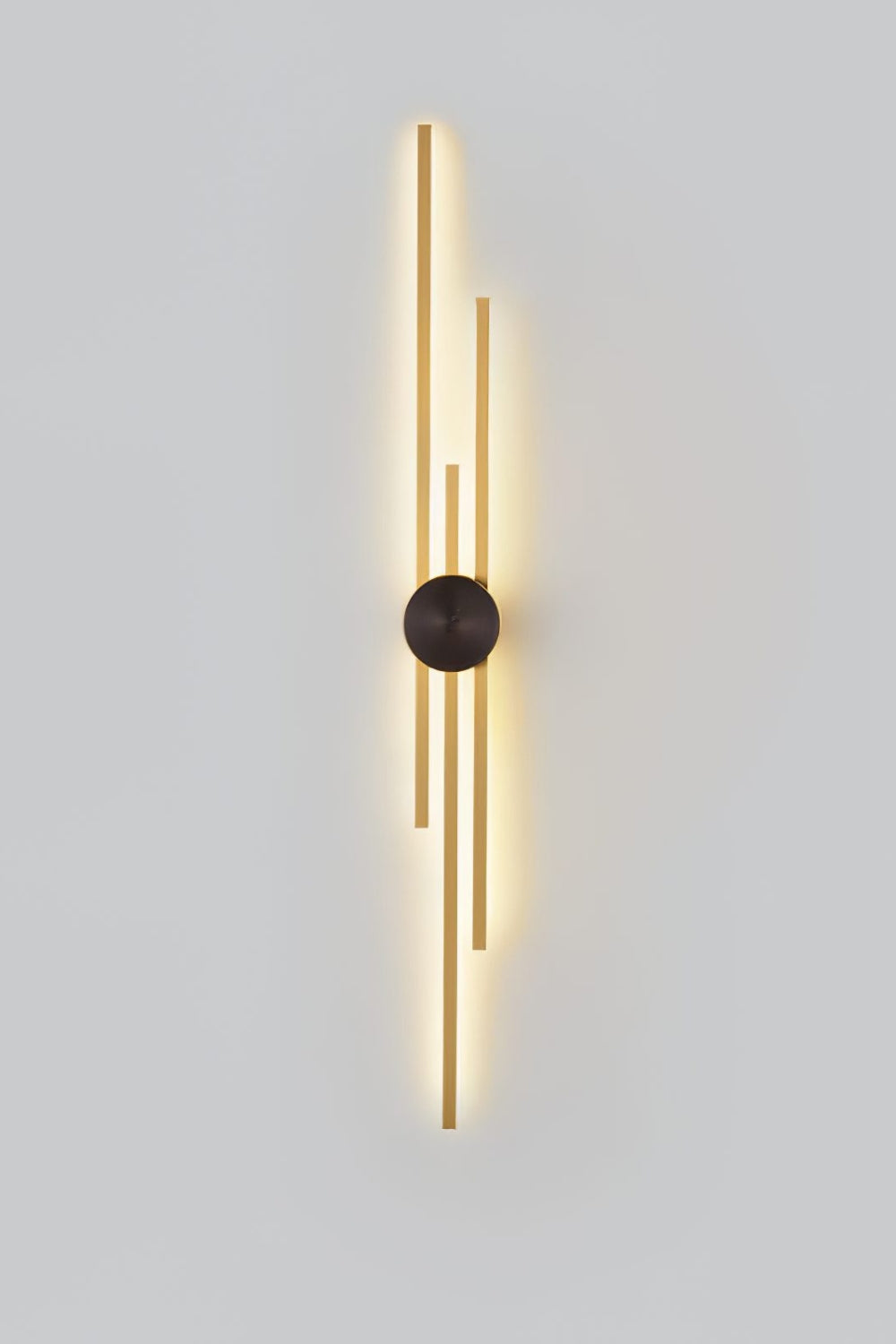 Pris Linear Wall Light