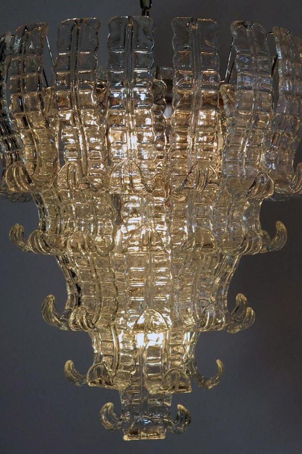 1970s Felci-Style Murano Glass Tiered Chandelier