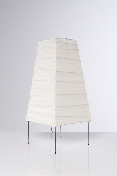 Akari 4N Table Lamp