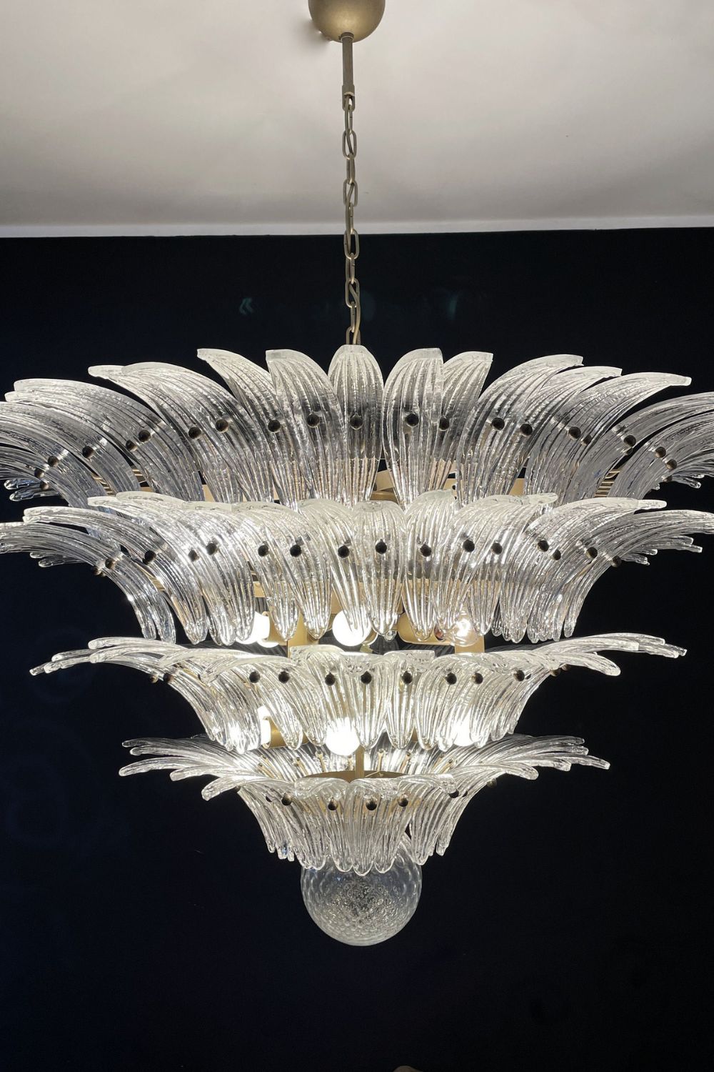 Murano Palm Leaf 4-Tier Clear Glass Chandelier