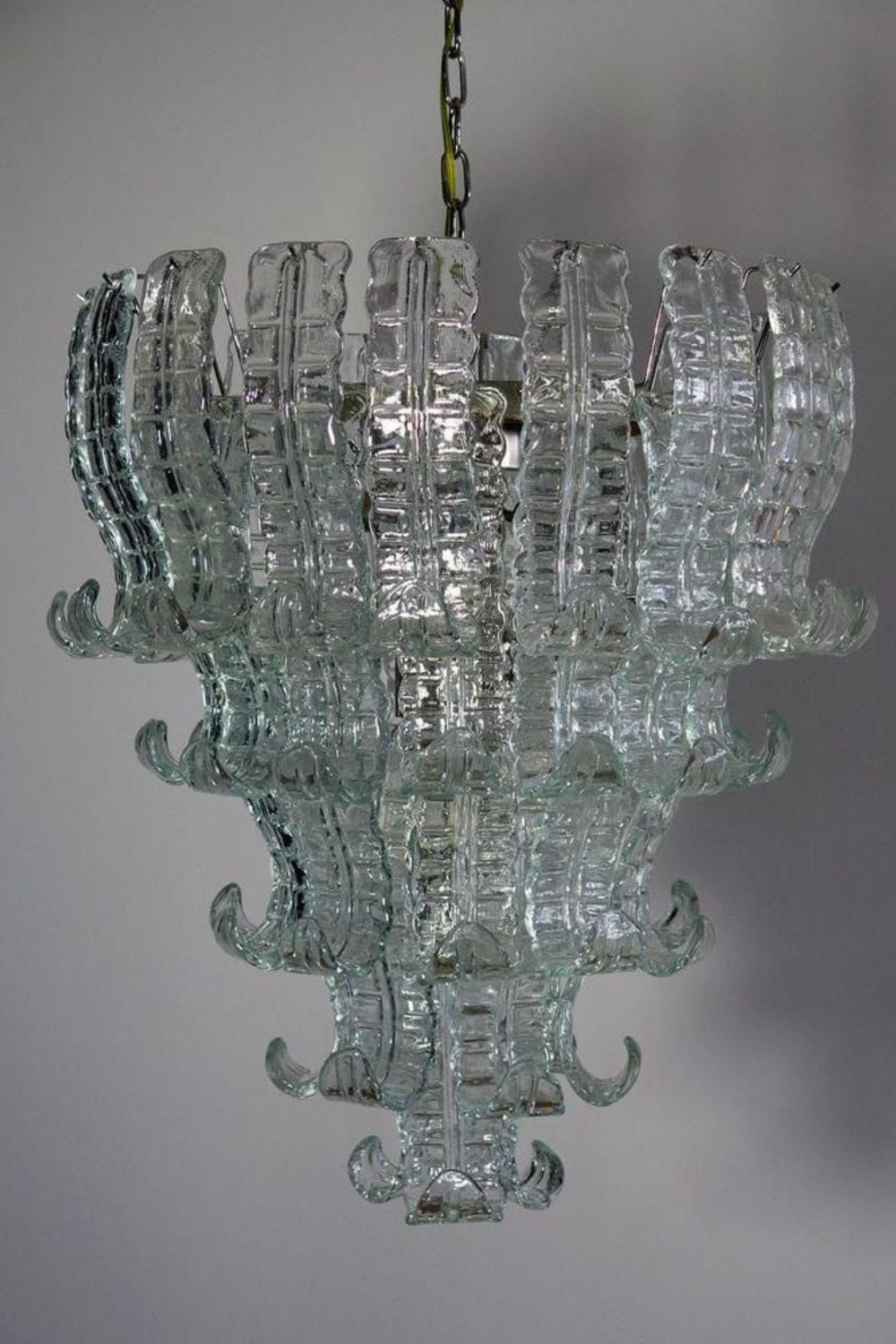 1970s Felci-Style Murano Glass Tiered Chandelier