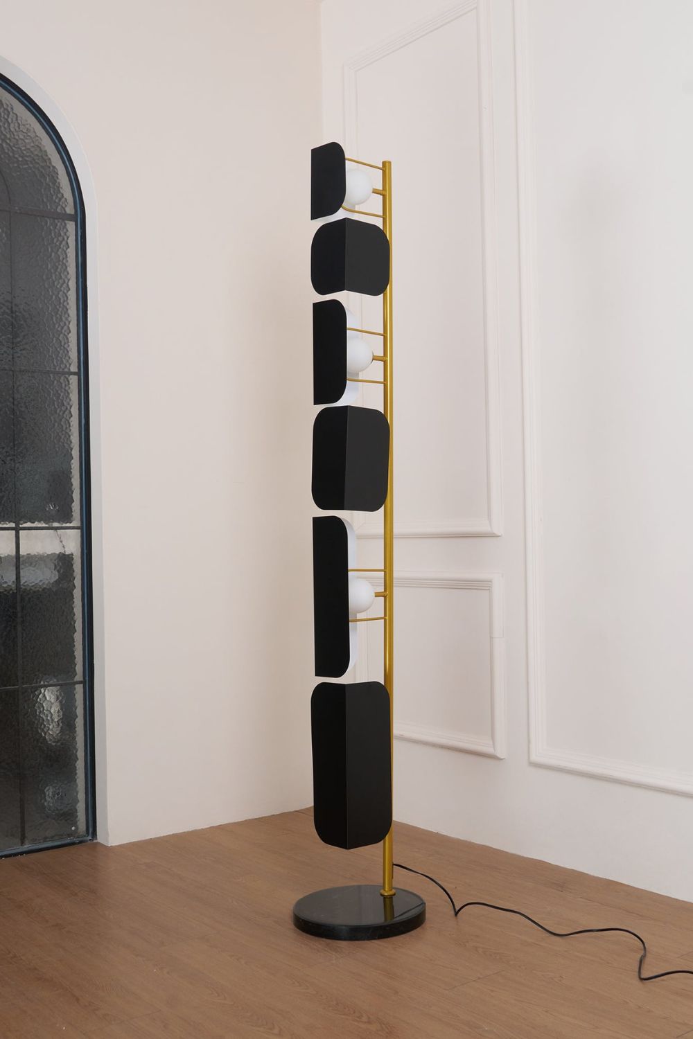 Leagan Stacked Panel Modern Floor Light