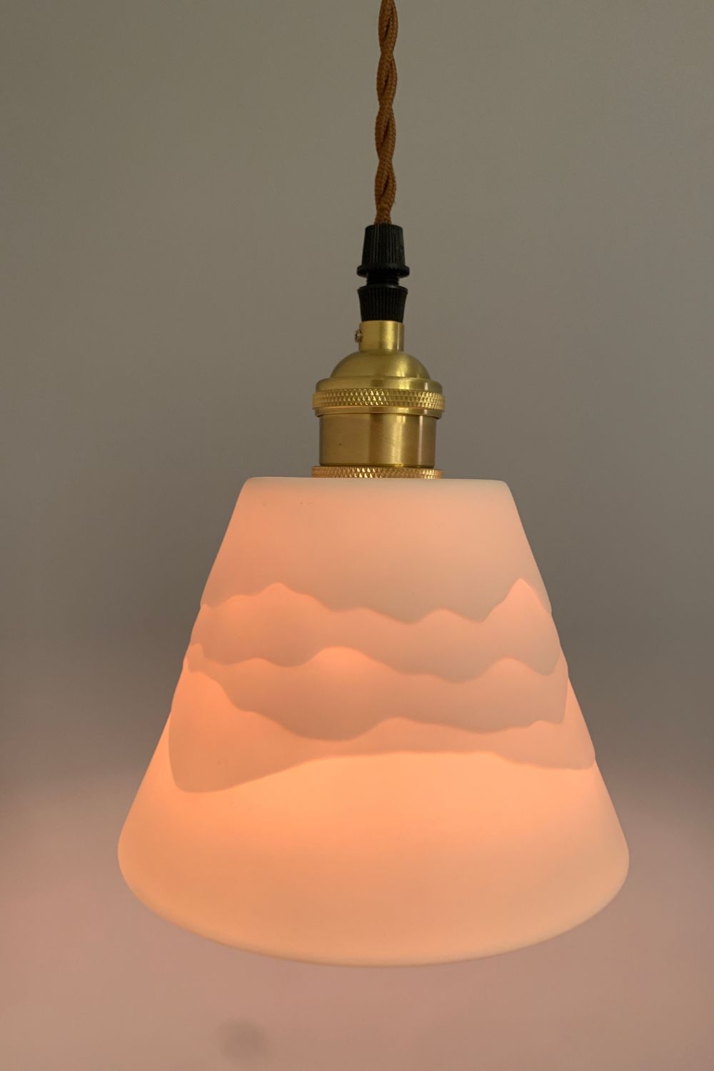 Mountains Shadow Ceramic Pendant Lamp - SamuLighting