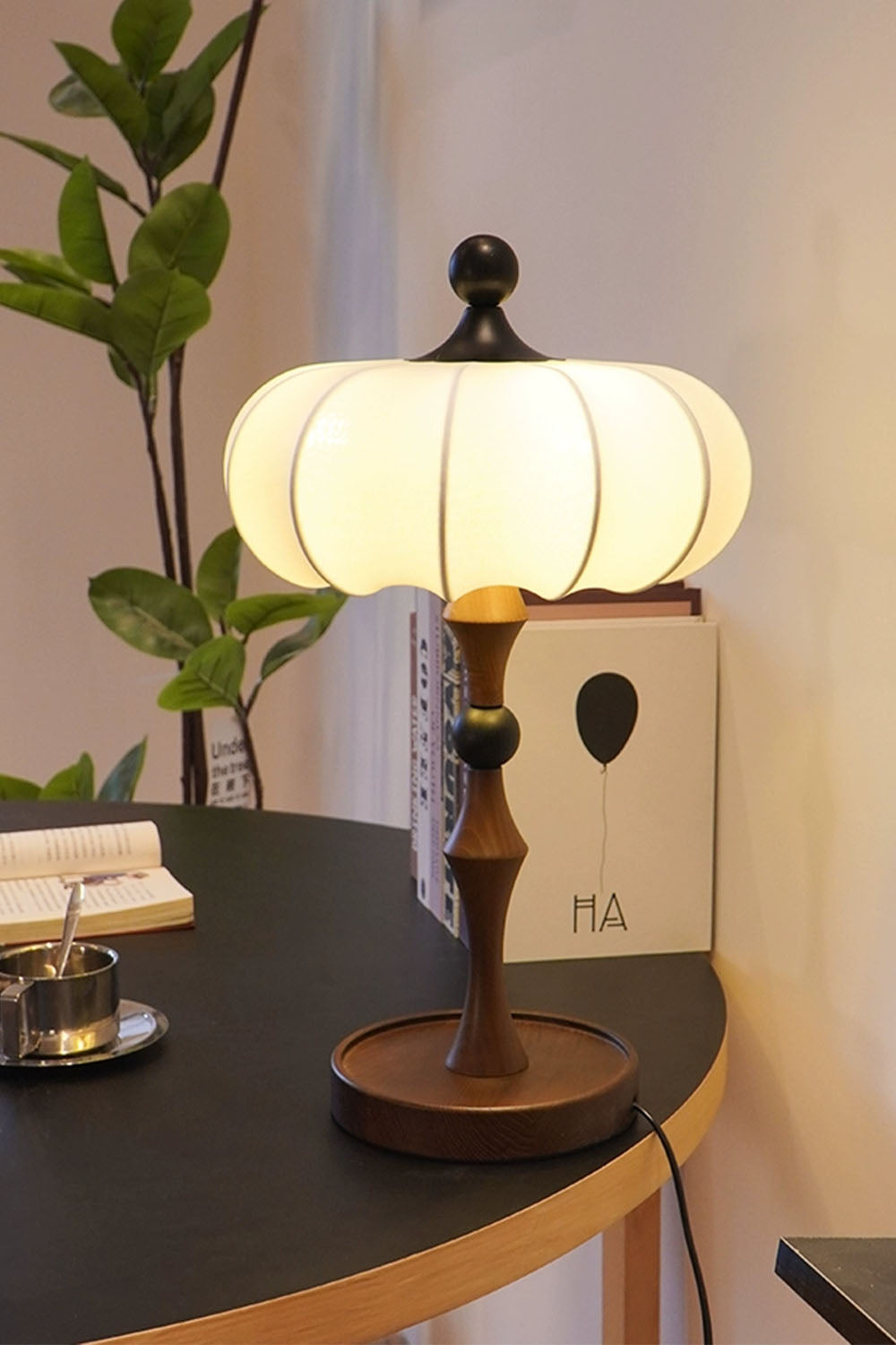 Adesso Orchard Table Lamp