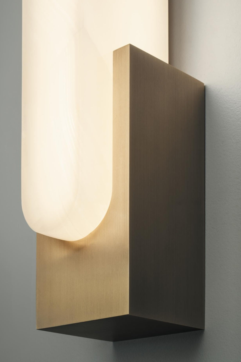 Agatha Sconce - SamuLighting