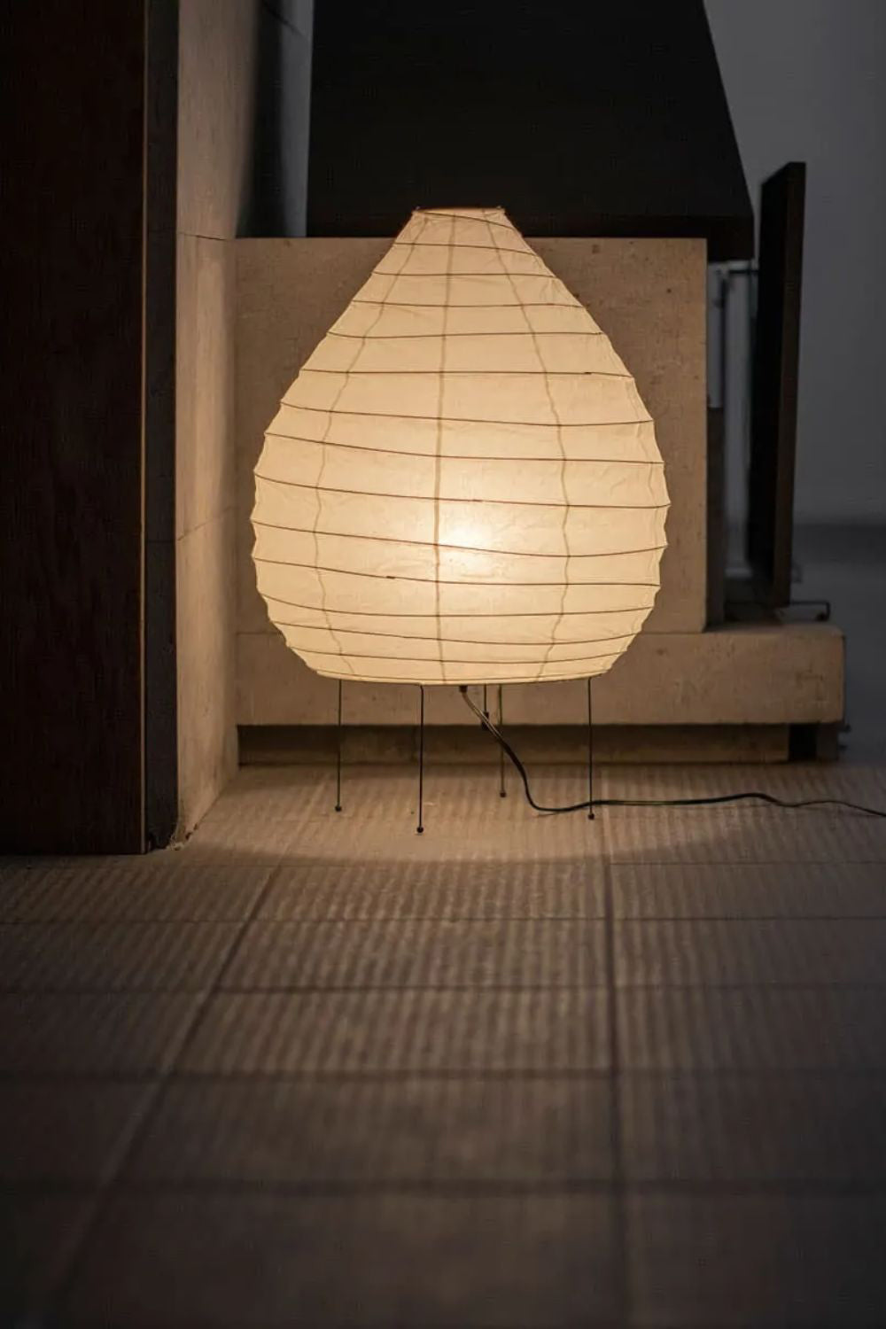 Akari 22N Table Lamp