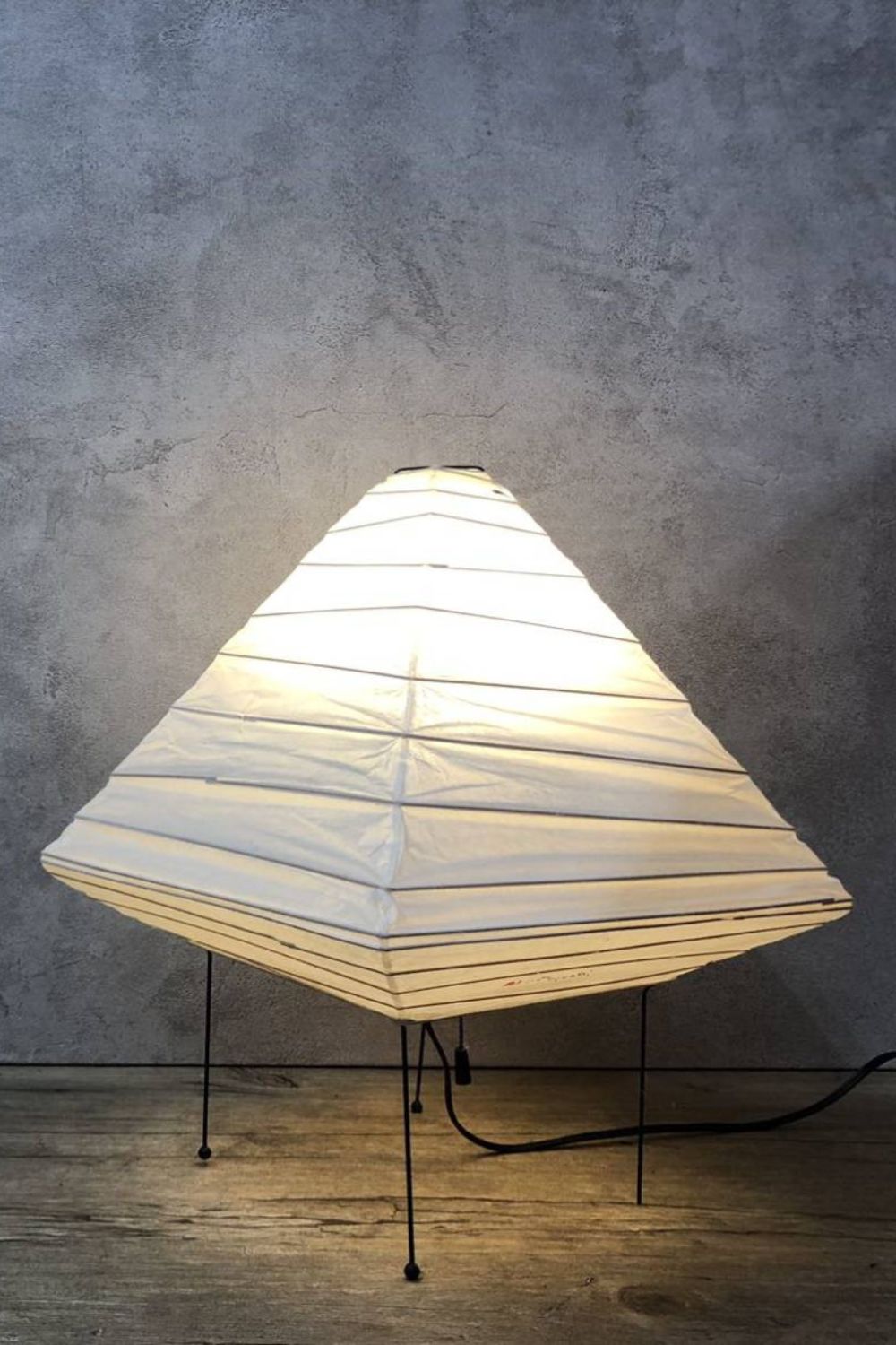 Akari 5X Table Lamp