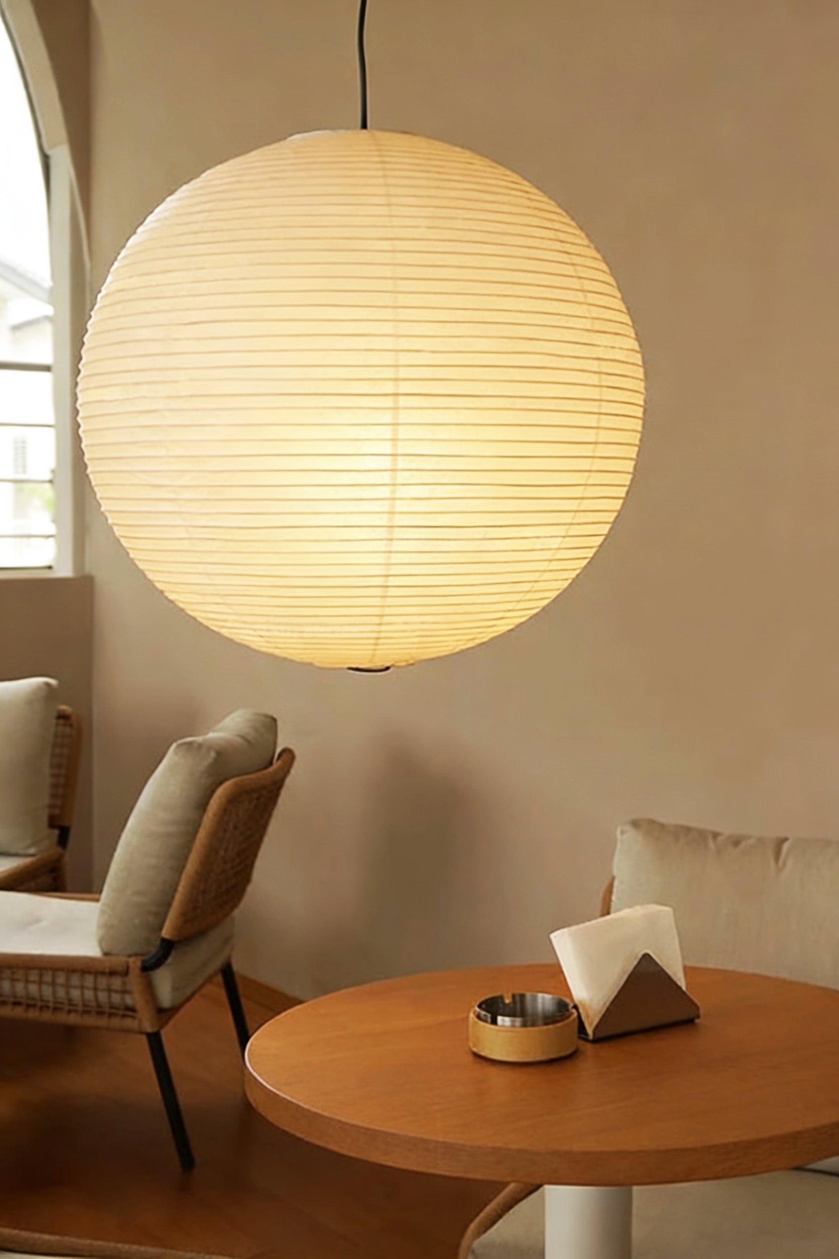 Akari 90A Pendant Light