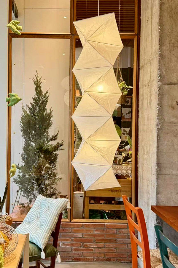 Akari L8 Pendant Light