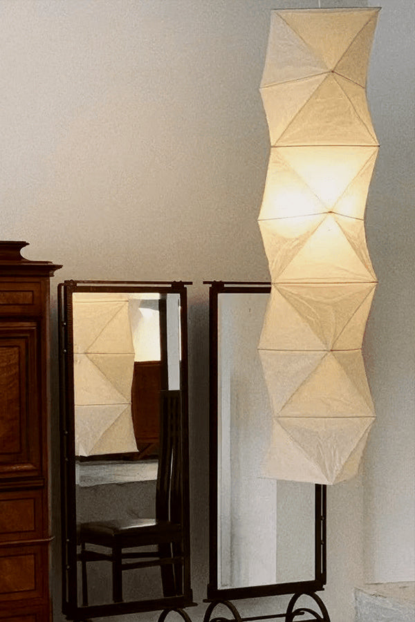 Akari L8 Pendant Light