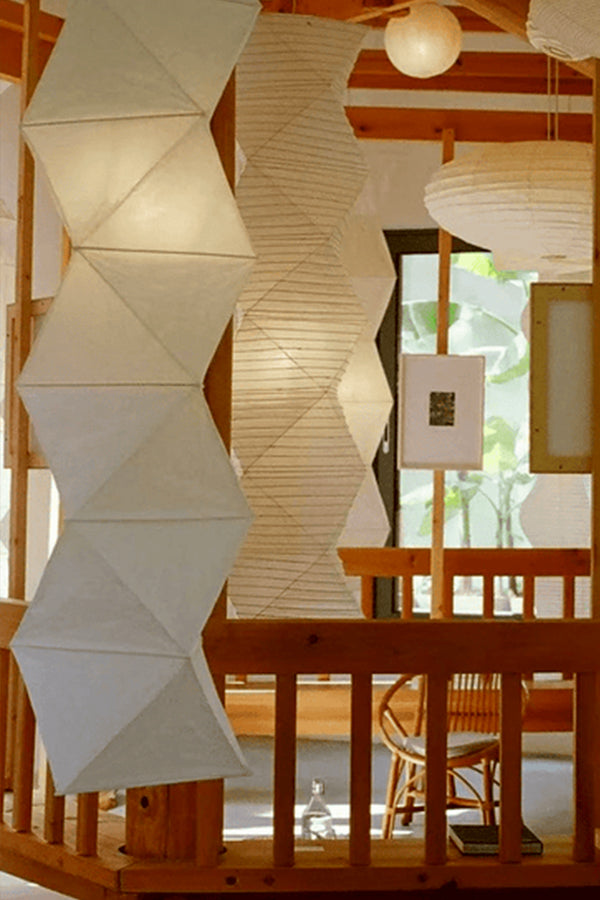 Akari L8 Pendant Light