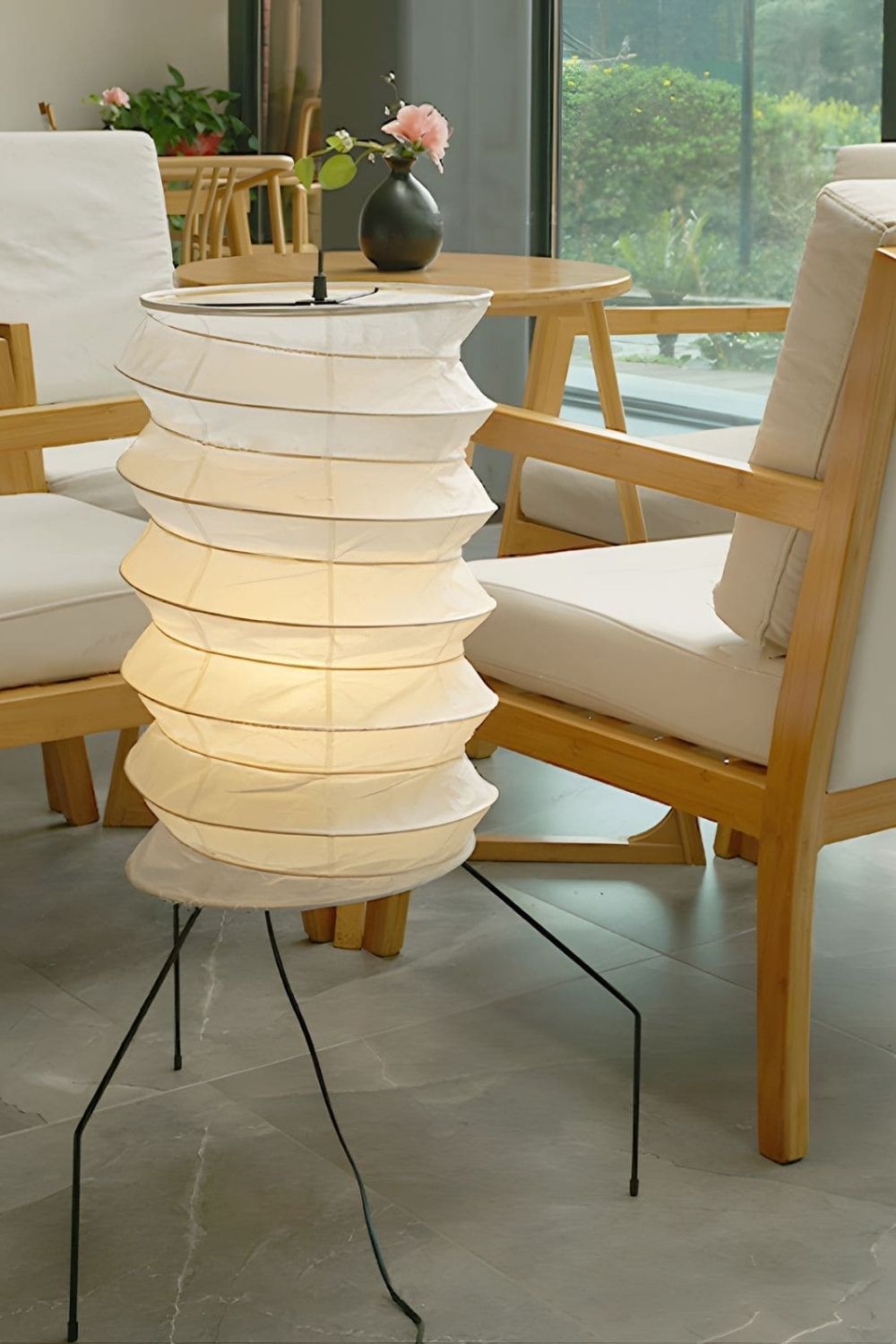 Akari Paper UF2-31N Table Lamp