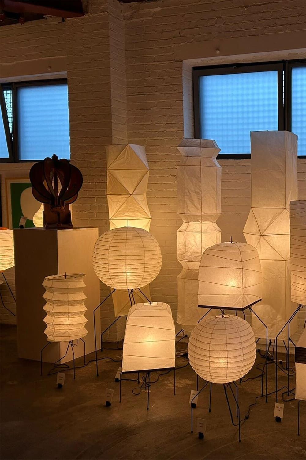 Akari Paper UF2-31N Table Lamp