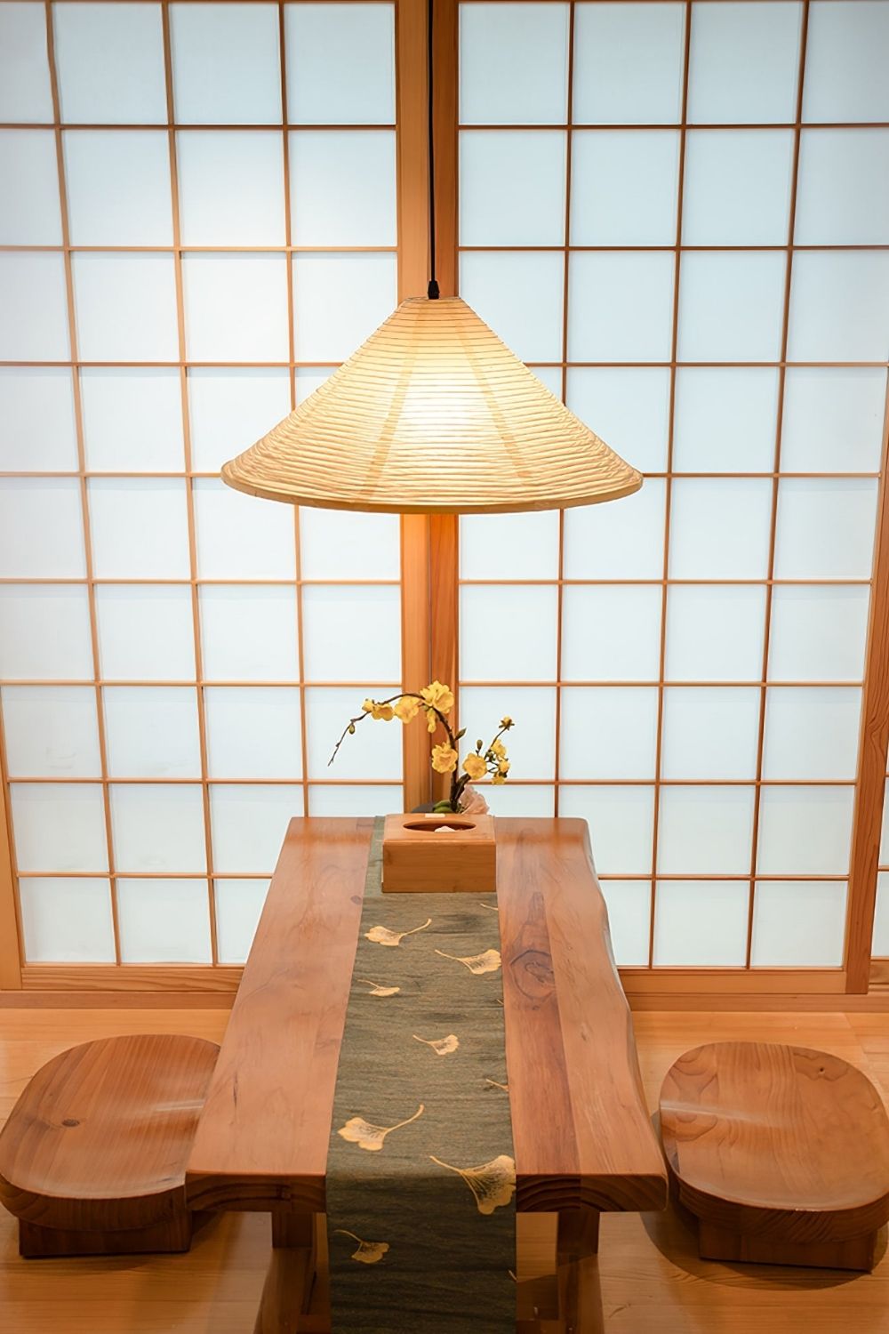 Akari Pyramid Pendant Lamp