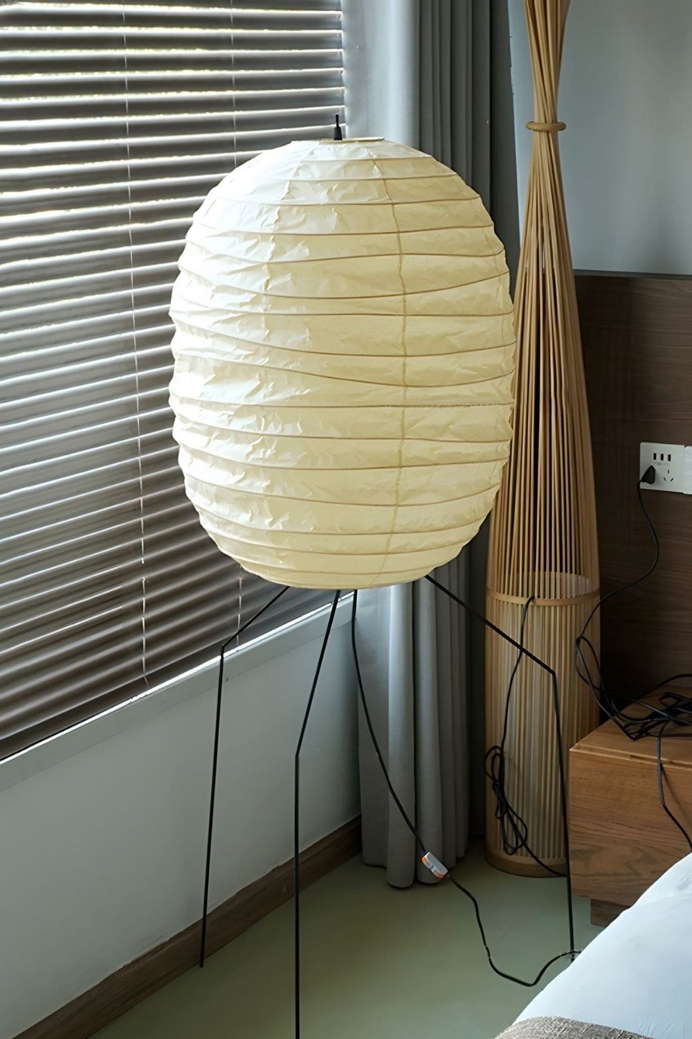 Akari UF3-DL Floor Lamp