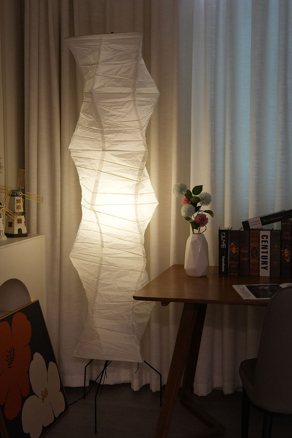 Akari UF4-33N Floor Lamp