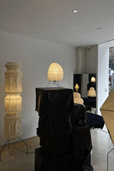 Akari UF4-L6 Floor Lamp