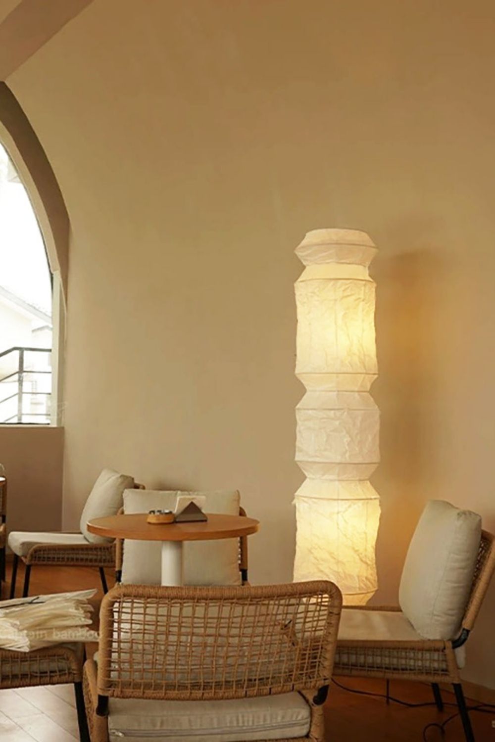 Akari UF4-L6 Floor Lamp