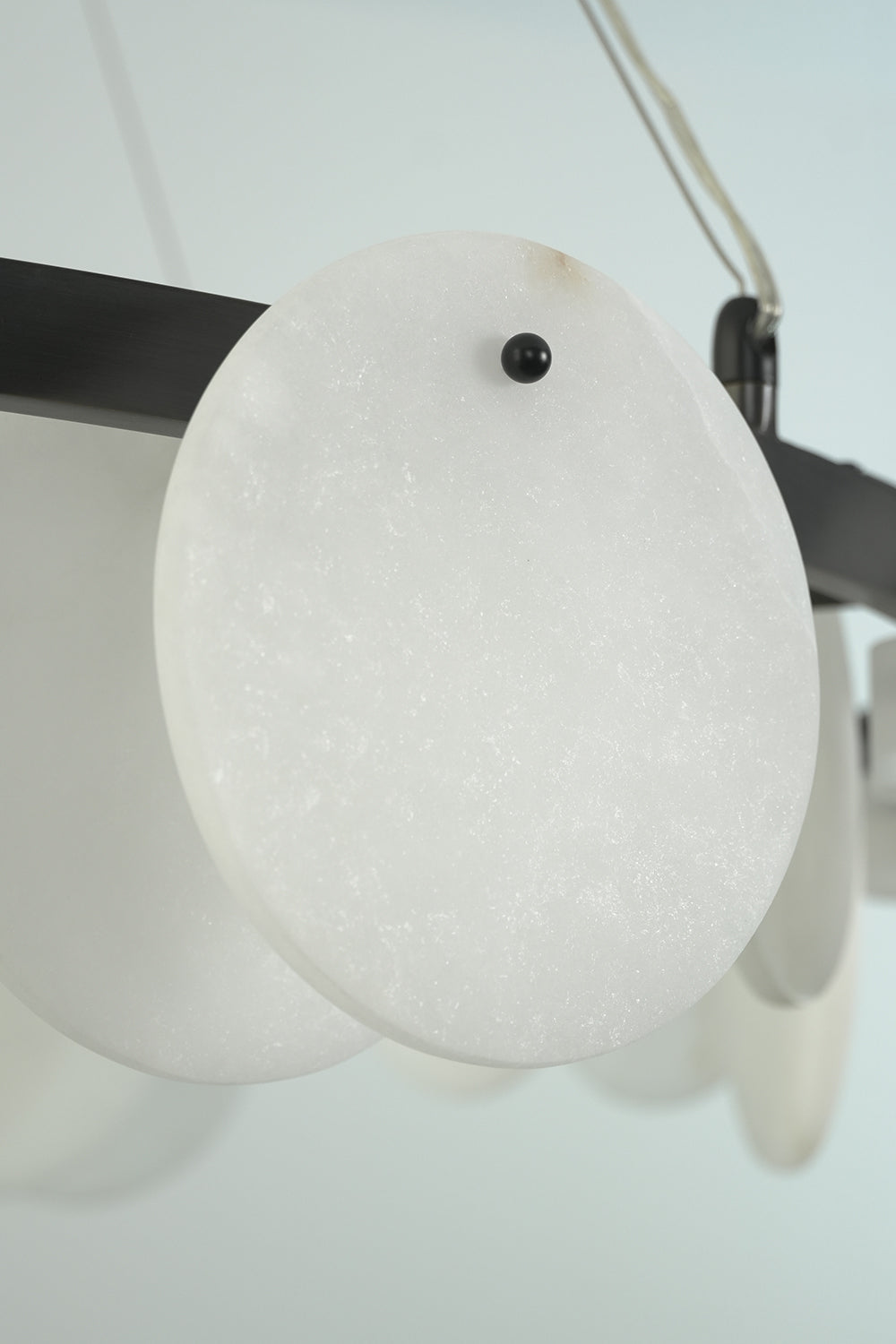 Alabaster Disc Ring Chandelier Samu Lamp