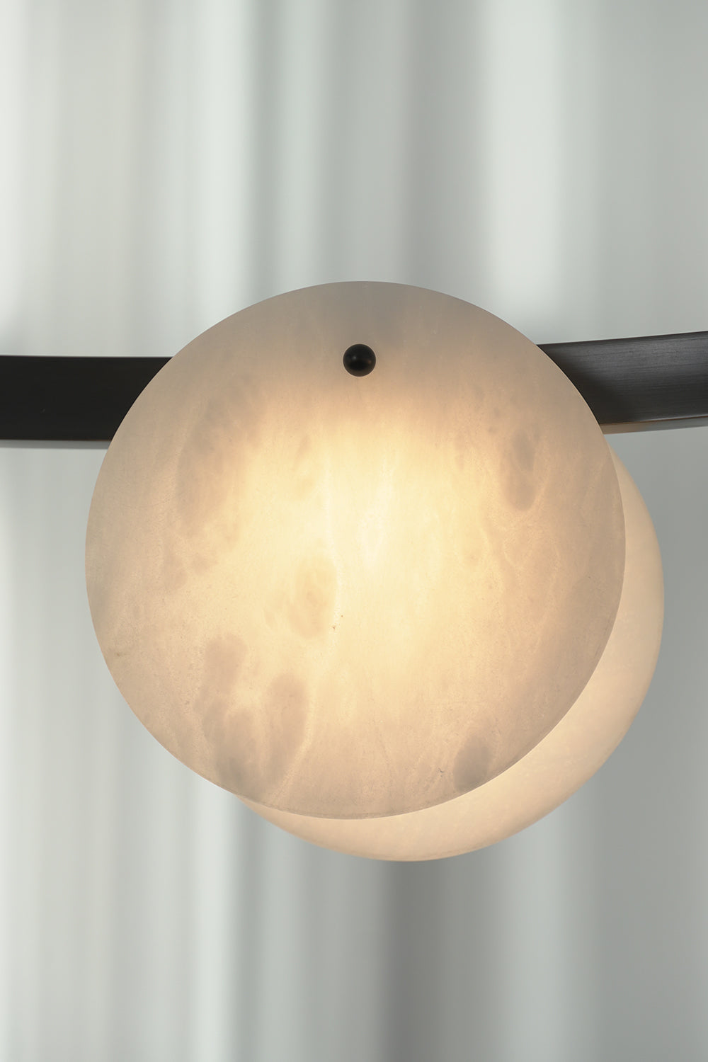 Alabaster Disc Ring Chandelier |Alabaster detail | Samu Lamp