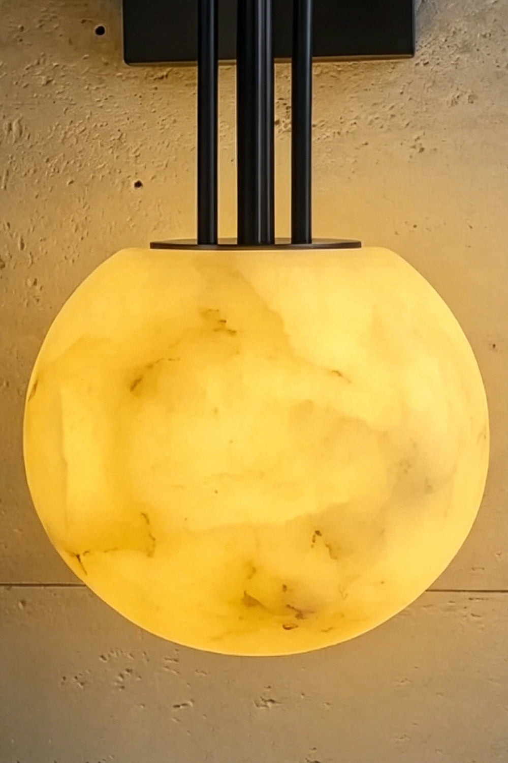 Alabaster Pillar Orb Wall lamp |Alabaster detail | Samu  Lamp