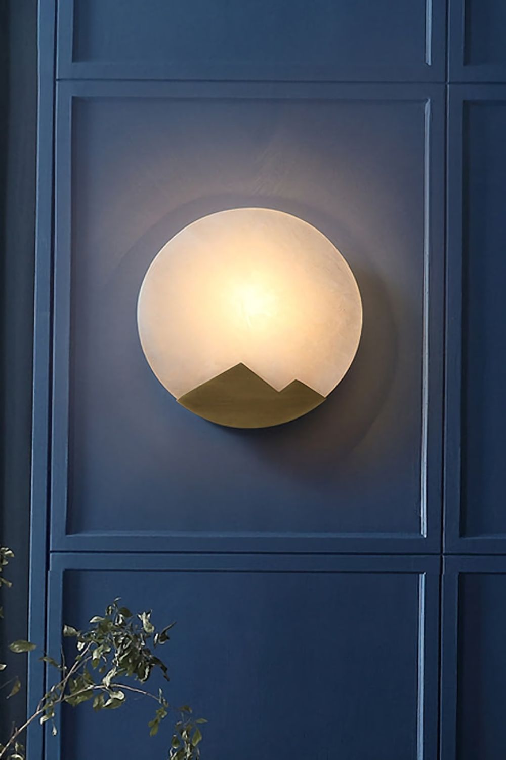 Alabaster Brass Wall Light - SamuLighting