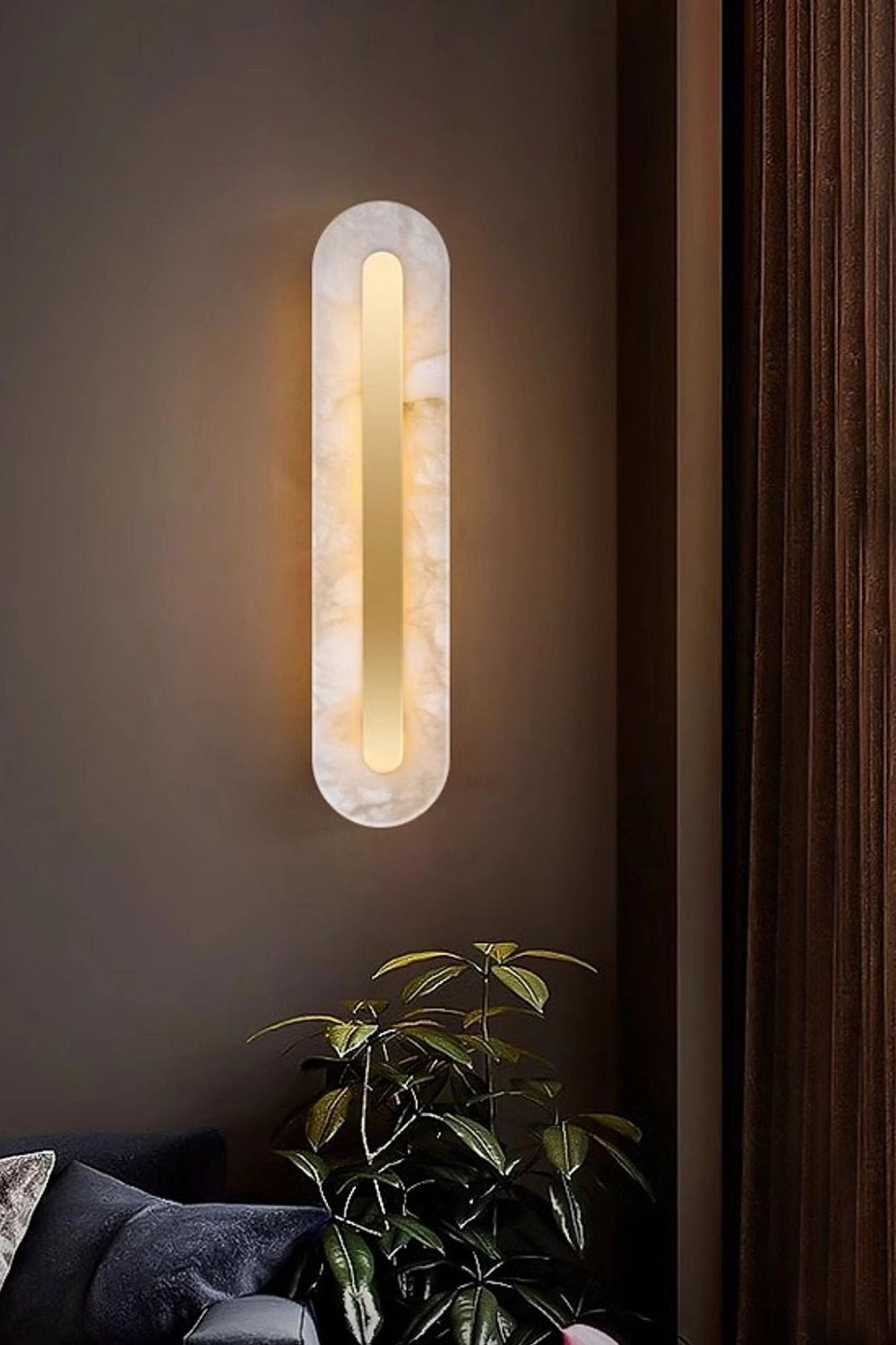 Alabaster Rounded Wall Lamp