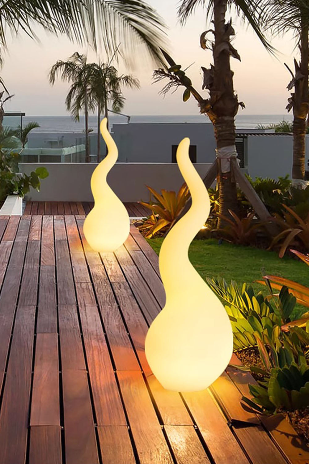 Alien M Easy Outdoor Floor Lamp