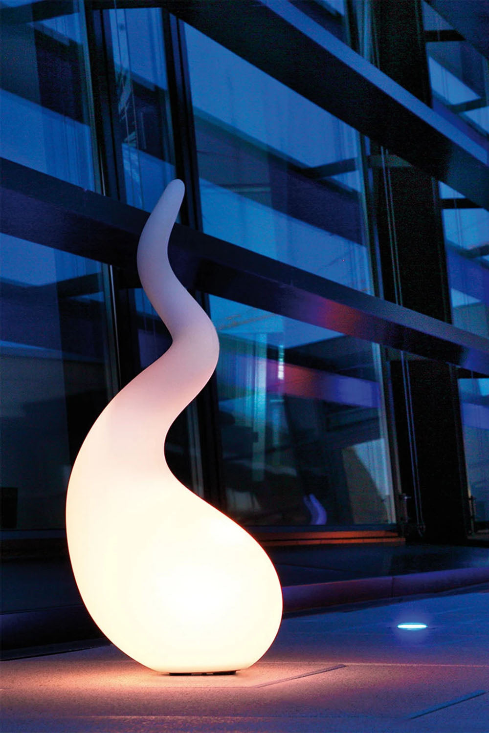 Alien M Easy Outdoor Floor Lamp