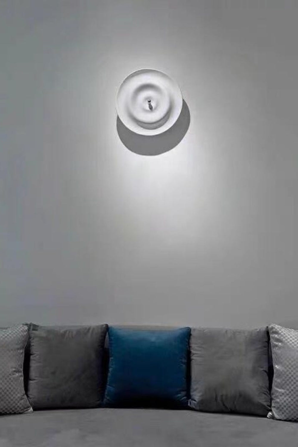 Alma wall lamp