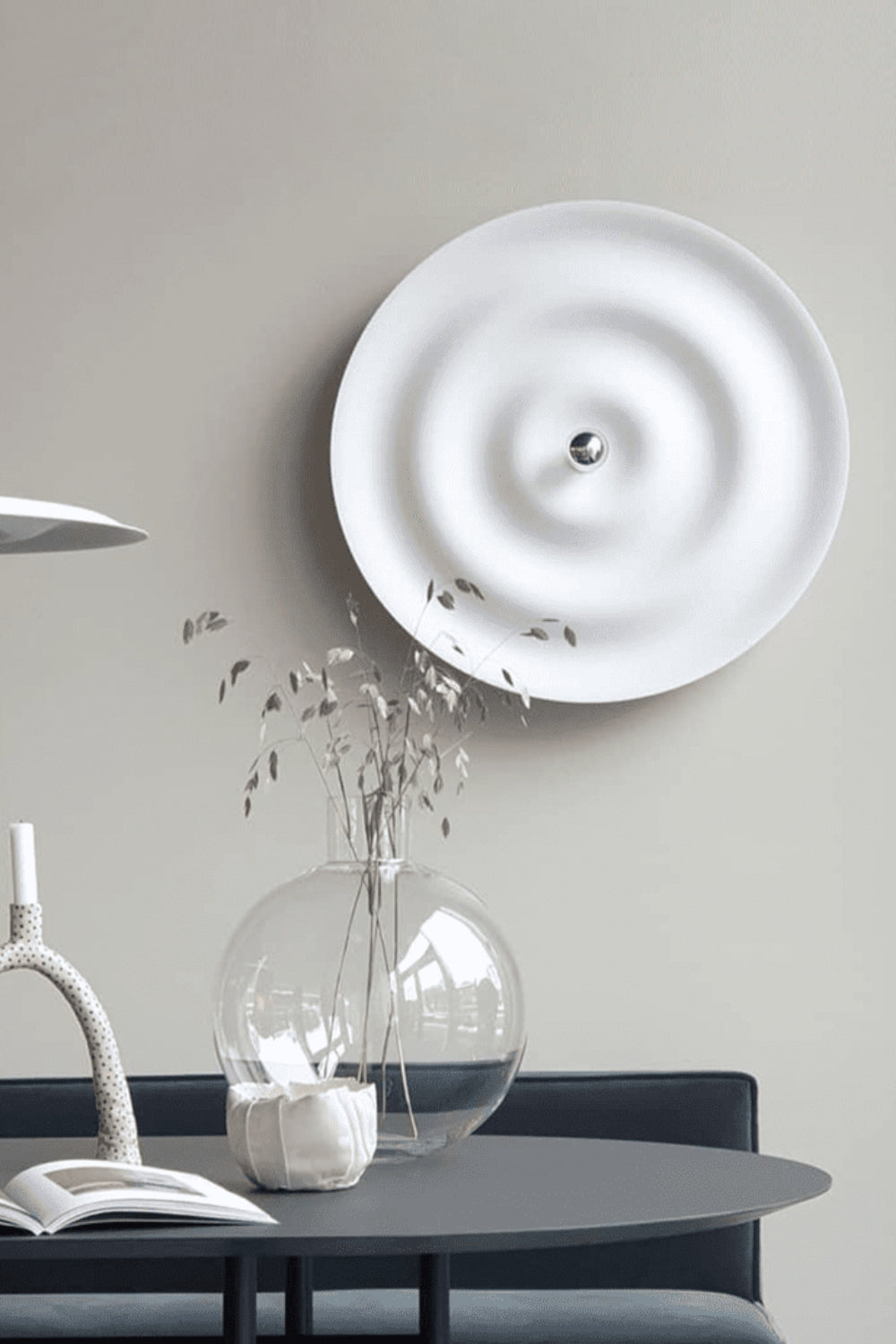 Alma wall lamp