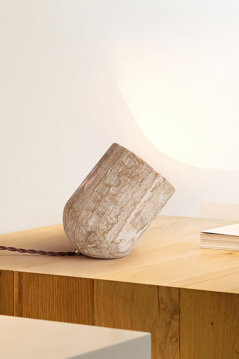 Amidori Table Lamp