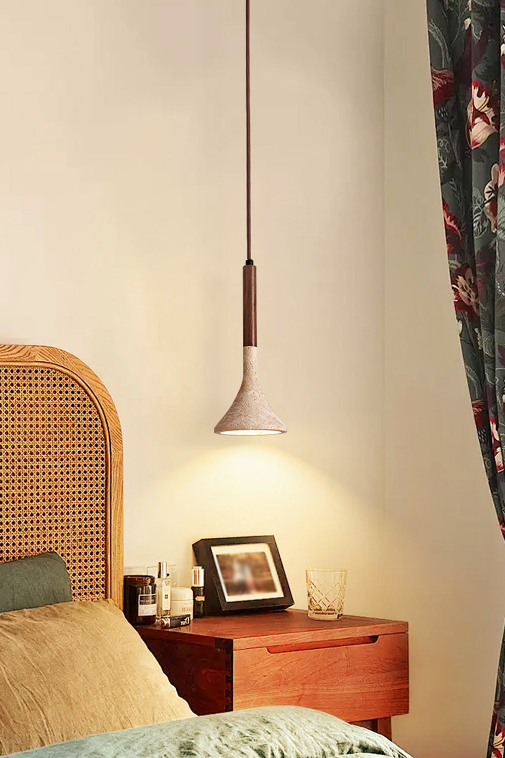 Aplomb Travertine Pendant Lamp