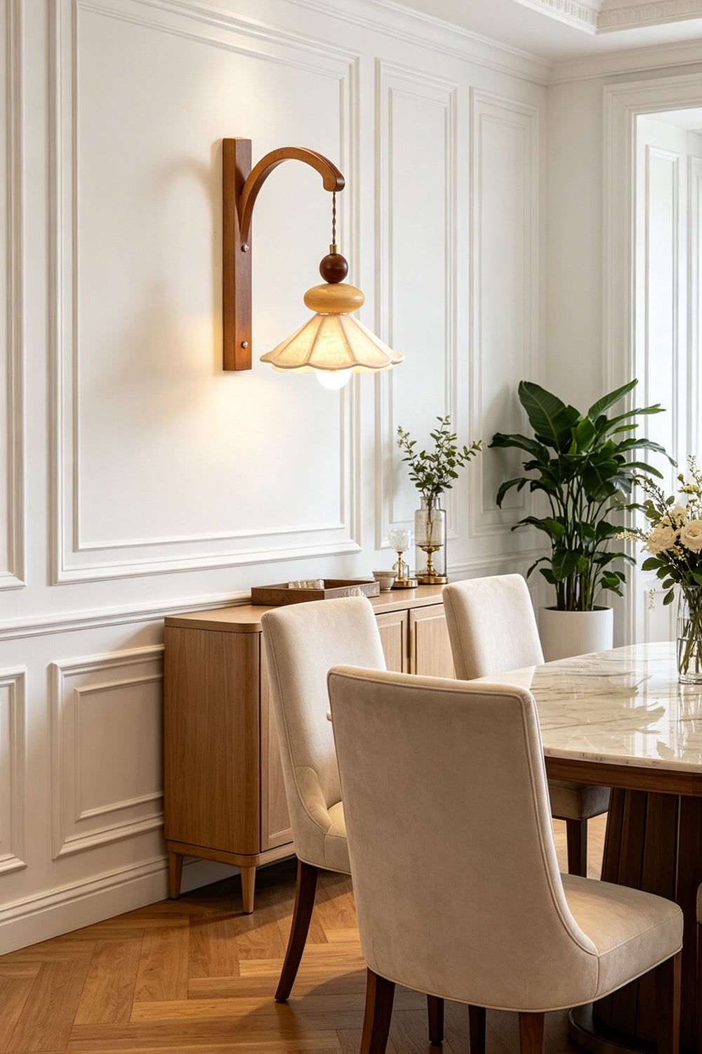 Arcus Timber Sconce | Restaurant | Samu  Lamp