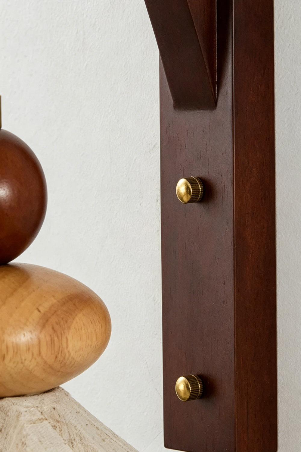 Arcus Timber Sconce | detail | Samu  Lamp