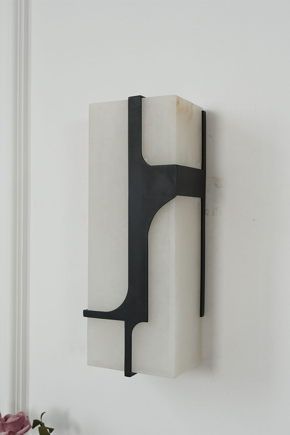 Naiko Marble Wall Lamp