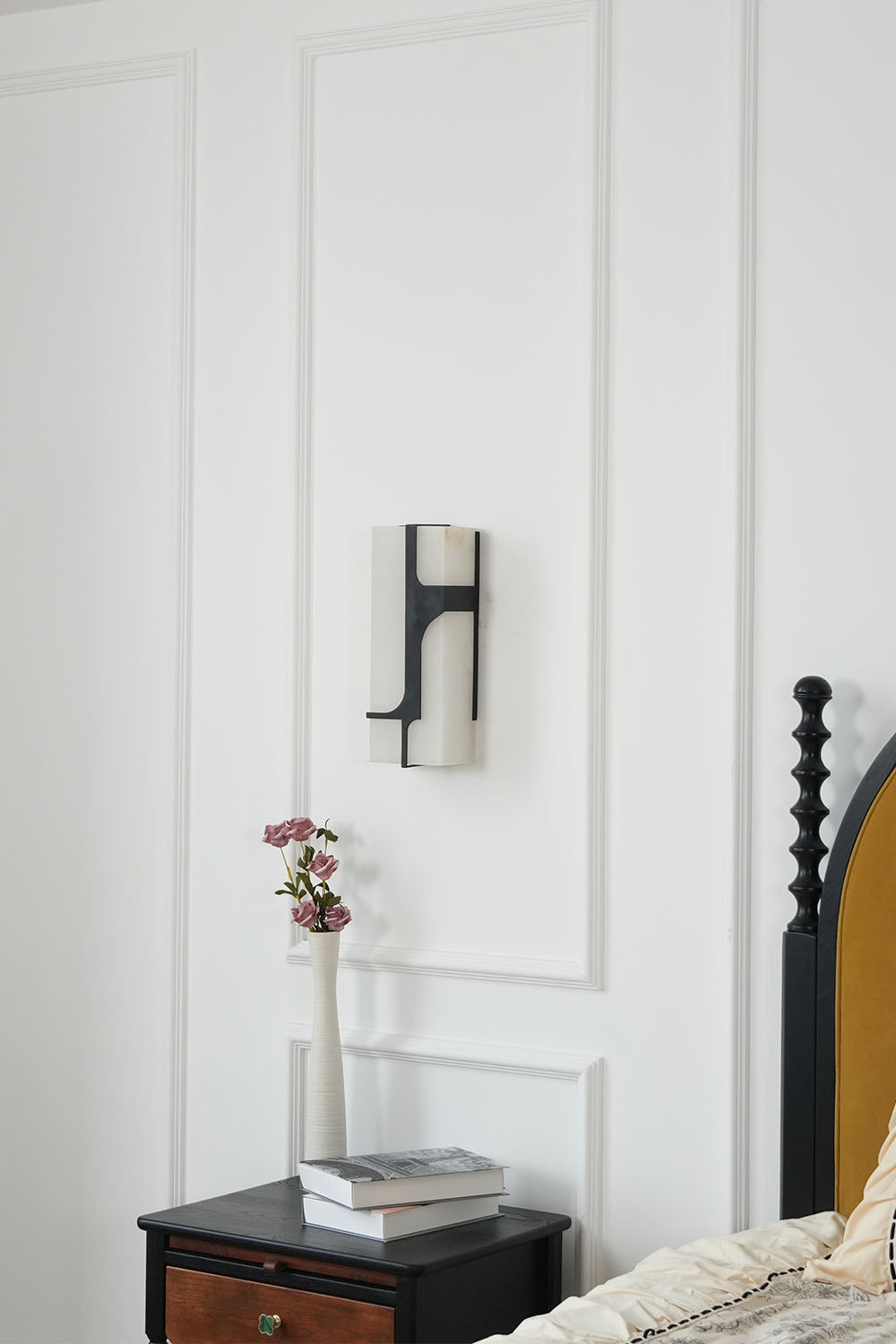 Naiko Marble Wall Lamp