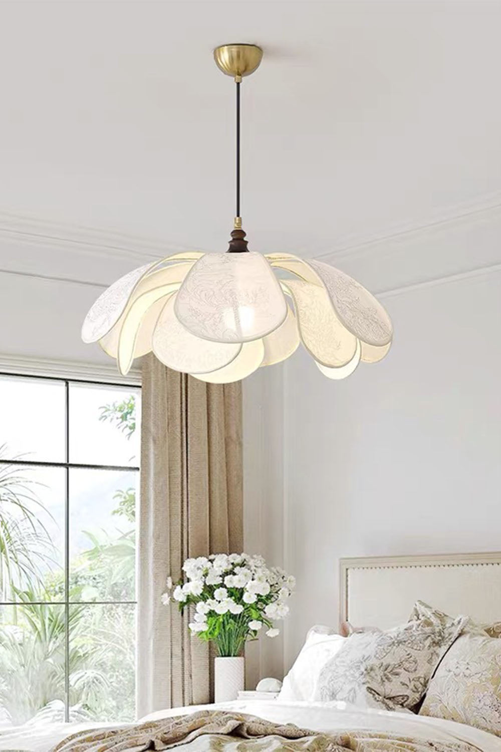 Blooming Flower Pendant Lamp